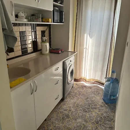 Flat In The Center *